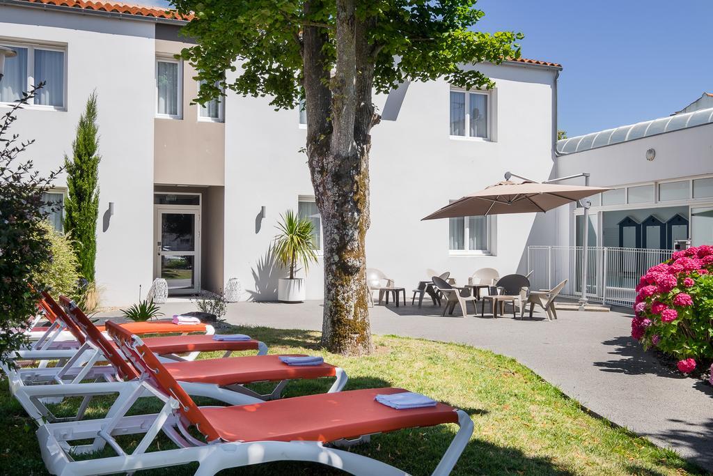 Ibis Styles St Gilles Croix De Vie Centre-Ville Saint-Gilles-Croix-de-Vie Exterior photo